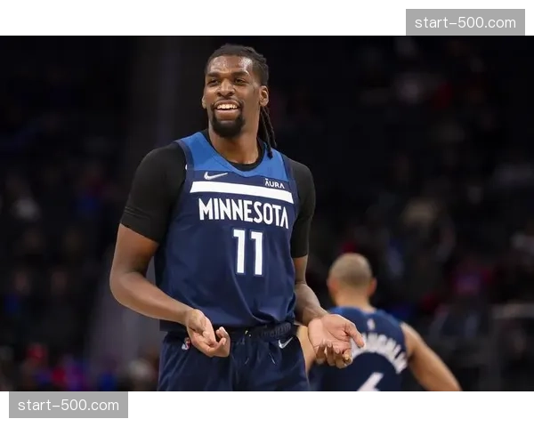 森林狼里德脚踝扭伤影响替补火力 其空间型五号位属性难以被替代