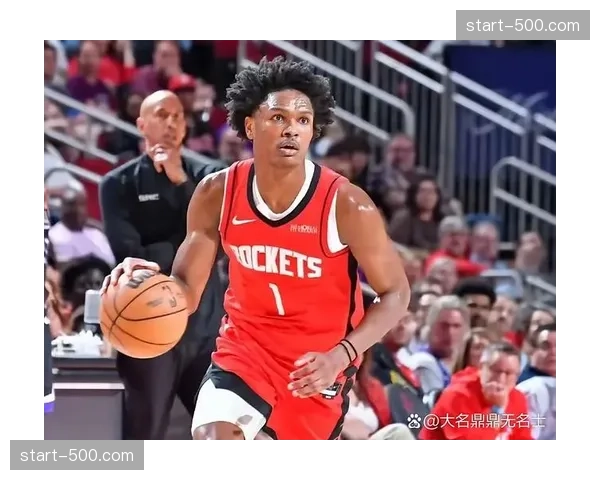 火箭阿门汤普森攻防一体表现 全能前锋对控场贡献多元 火箭阿门汤普森攻防一体表现 全能前锋对控场贡献多元